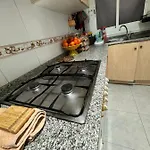 Δωμάτια σε οικογενειακή κατοικία Parque Guell Βαρκελώνη